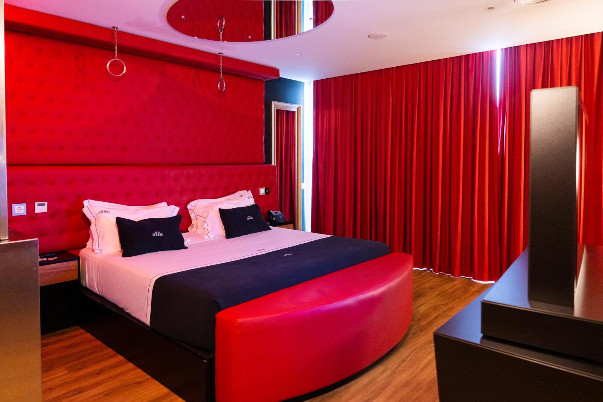 Motel Avenue Валонгу Экстерьер фото