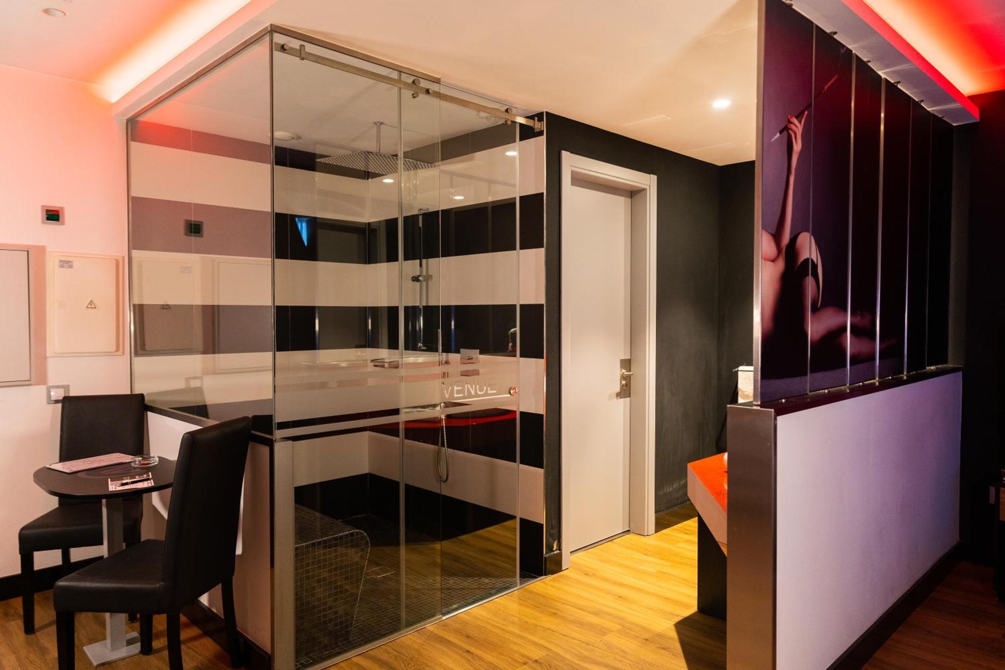 Motel Avenue Валонгу Экстерьер фото