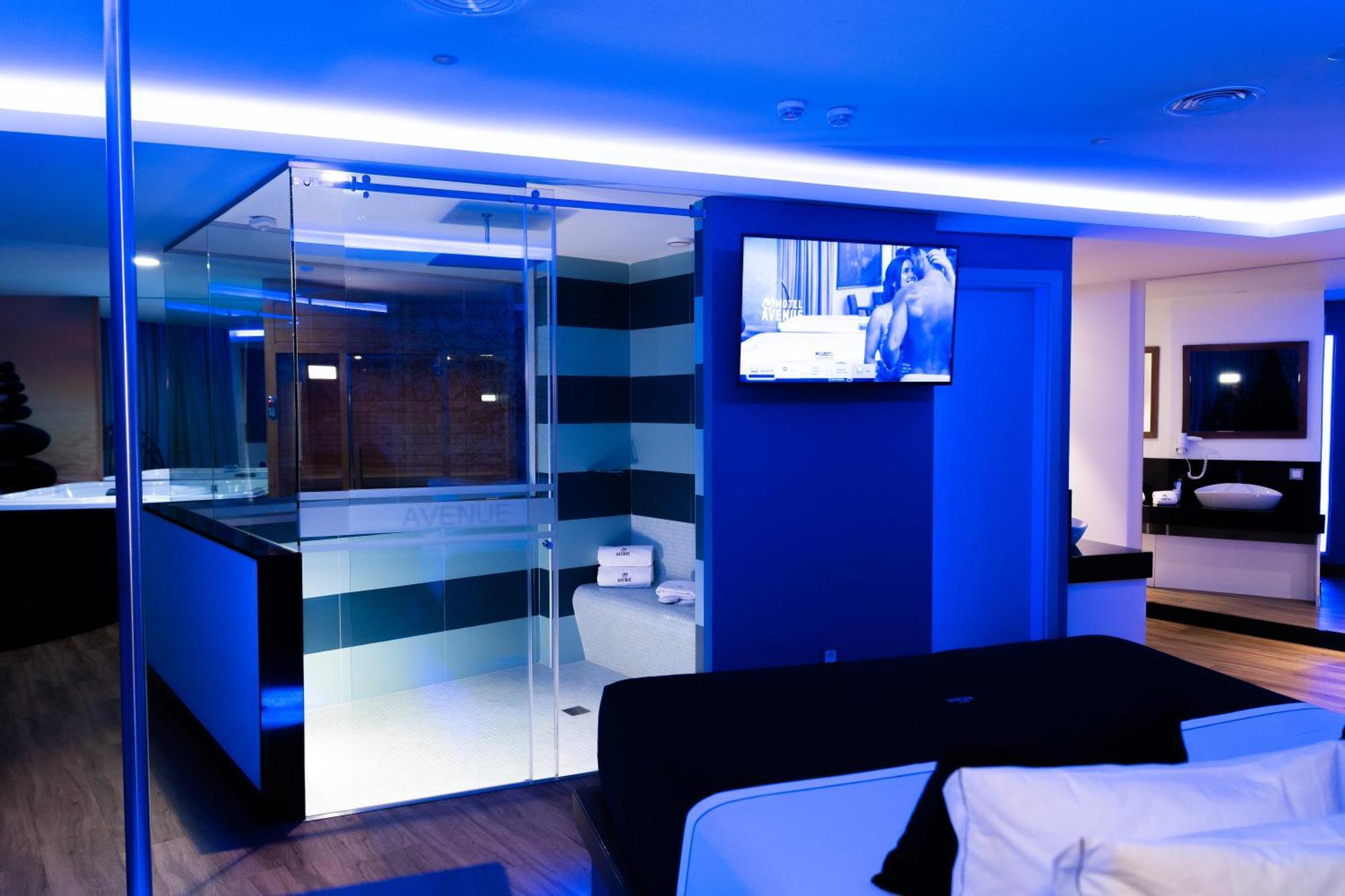 Motel Avenue Валонгу Экстерьер фото